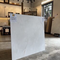 Porcelanato Cristallo Acetinado 83x83 - Helena
