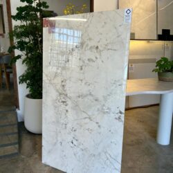 Porcelanato El Calafate Polido 80x140 - Villagres