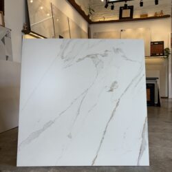 Porcelanato Fili Gold Acetinado 83x83