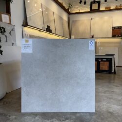 Porcelanato Loft Chumbo Acetinado 83x83 - Helena