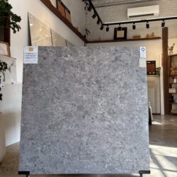 Porcelanato Lombardia Gray Natural 108x108 - Villagres