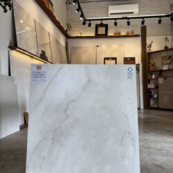 Porcelanato Onice Ice Acetinado 83x83 - Damme
