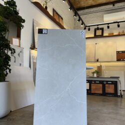Porcelanato Splendor Grigio Acetinado 62x121 - Helena