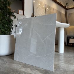 Splendor_Grigio_-_Polido_-_82x82_1