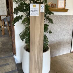 Porcelanato Tenessi Brown Acetinado 20x122 - Embramaco