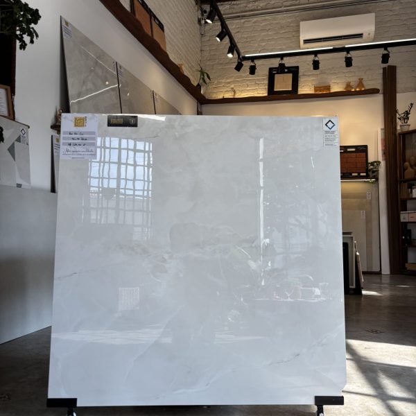 Bianco_Onix_Lux_-_Castelli_-_94x94