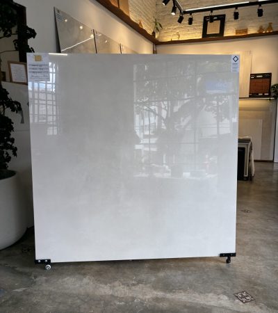 House_Off_White_-_Villagres_-_123x123
