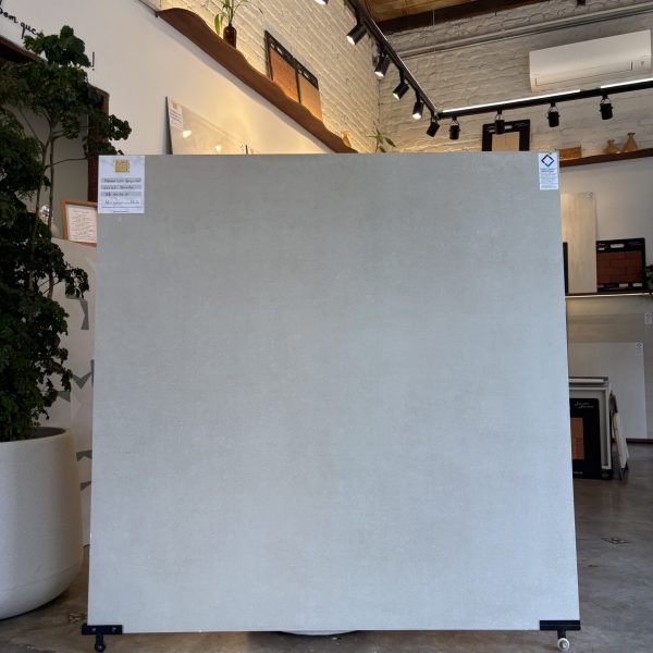 Master_Loft_Grigio_Out_-_Embramaco_-_123x123