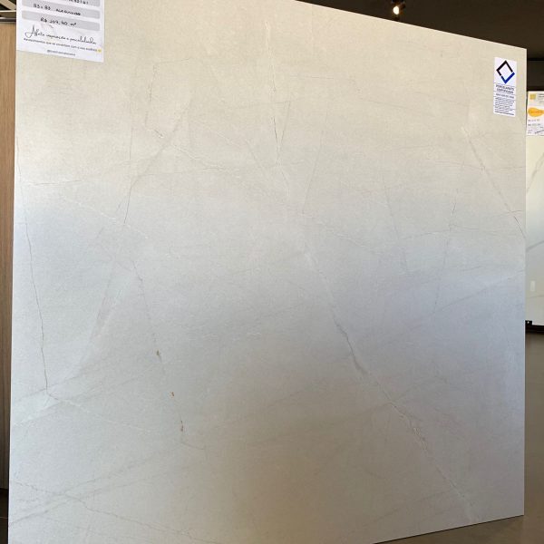 Pulpis White 121x121 acetinado